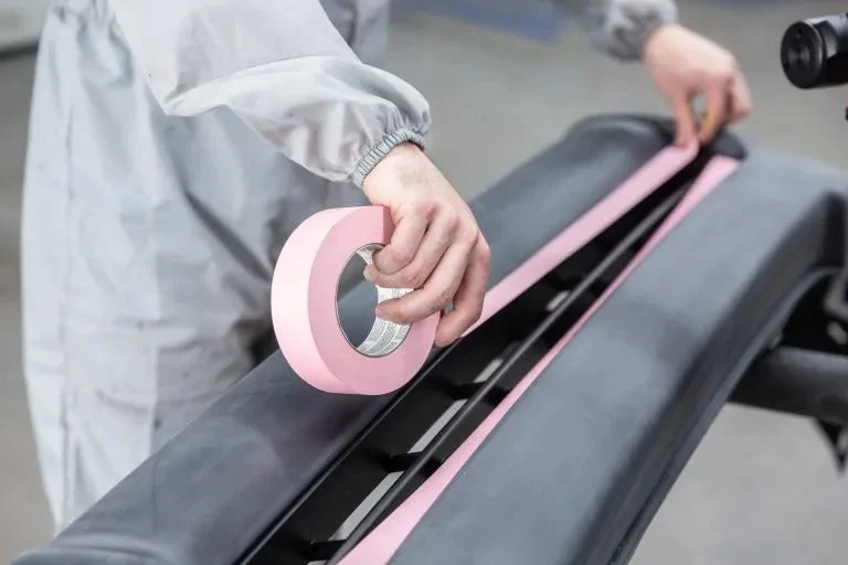 FrogTape® 325 Pink Performance Grade High Temperature, Medium-High Adhesion Masking Tape - Rcy 3d